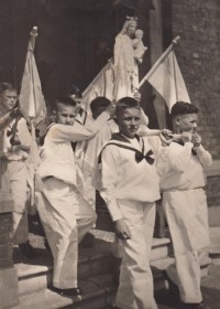 processie internaat Bleijerheide 1955 met Ben Jaspers